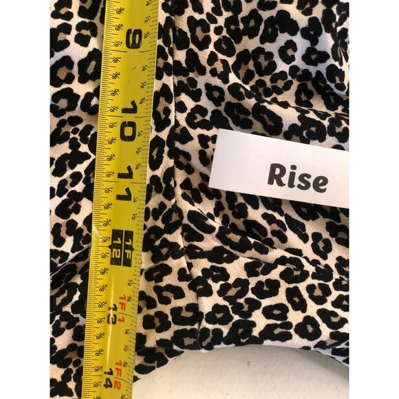 New with Tags! Chico's Travelers Collection Cheetah Charm Crepe Stretch Pant - Picture 6 of 15